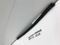 Уплотнитель стекла двери передней левой на Land Rover Range Rover Velar L560 — фото 4