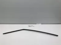 Молдинг передней правой двери на Land Rover Range Rover Velar L560 — фото 10