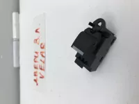 Кнопка стеклоподъемника на Land Rover Range Rover Velar L560 — фото 6