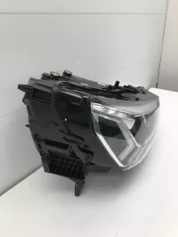 Фара правая на Audi Q3 F3 — фото 14