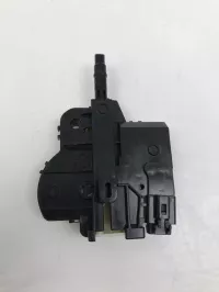 Замок лючка бензобака на Lexus ES200 XZ10 — фото 6