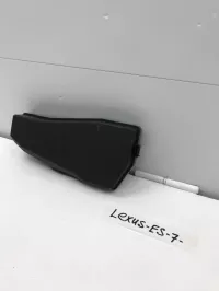 Крышка блока предохранителей Lexus ES200 (2018-2021) — фото 1