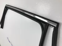 Уплотнитель стекла двери задней правой на Hyundai Santa Fe TM — фото 8