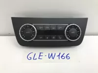Блок управления климатической установкой на Mercedes-Benz GLE-Class W166 — фото 1