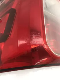 Фонарь задний левый на Toyota Hilux AN120 — фото 3