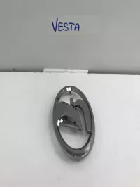 Эмблема на Lada Vesta (2015-н.в.) — фото 2