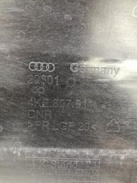 Пыльник на Audi e-tron — фото 9