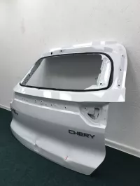 Дверь багажника на Chery Tiggo 8 T18 — фото 6