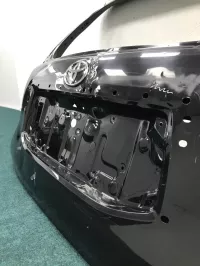 Дверь багажника на Toyota Land Cruiser — фото 8