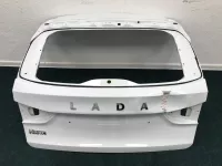 Дверь багажника Lada Vesta (2018) — фото 1