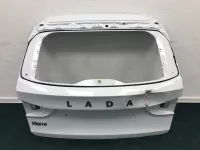 Дверь багажника на Lada Vesta — фото 4