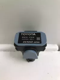 Датчик AIR BAG на Lexus RX200t AL20 — фото 2