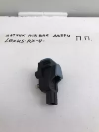 Датчик AIR BAG на Lexus RX200t AL20 — фото 3