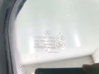 Неподвижное боковое стекло заднее левое Mercedes — фото 1