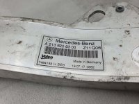 Кронштейн передней панели на Mercedes-Benz E-Class W213 — фото 4