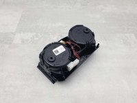 Подстаканник на BMW 5-Series G30 — фото 5