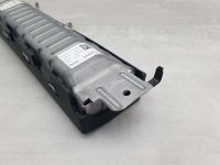 Подушка безопасности нижняя для колен на BMW 5-Series G30 — фото 4