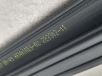 Уплотнитель стекла двери задней левой на BMW X3 G01 — фото 4