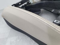 Консоль на BMW 5-Series G30 — фото 11