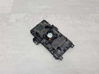 Беспроводная зарядка задняя Mercedes E220 D Amg — фото 1