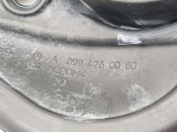 Уплотнитель горловины бензобака на Mercedes-Benz E-Class W213 — фото 3