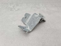 Кронштейн на Mercedes-Benz E-Class W213 — фото 1