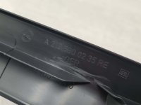 Накладка порога передняя правая на Mercedes-Benz E-Class W213 — фото 6
