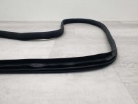 Уплотнитель двери на Mercedes-Benz E-Class W213 — фото 9