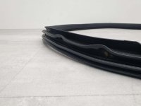 Уплотнитель двери на Mercedes-Benz E-Class W213 — фото 4