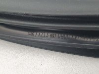 Уплотнитель двери задний Mercedes E220 D Amg — фото 1