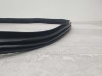 Уплотнитель двери на Mercedes-Benz E-Class W213 — фото 4