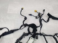 Проводка двигателя на Mercedes-Benz E-Class W213 — фото 13