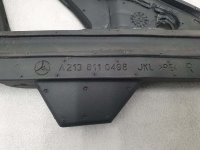 Уголок зеркала правого на Mercedes-Benz E-Class W213 — фото 1