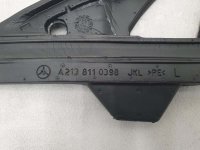 Уголок зеркала левого на Mercedes-Benz E-Class W213 — фото 3