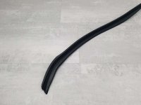 Уплотнитель двери на Mercedes-Benz E-Class W213 — фото 2