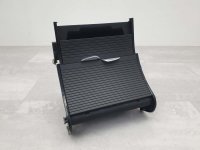 Подстаканник на BMW X1 F48 — фото 3