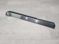 Накладка порога передняя правая на Mercedes-Benz S-Class W221 — фото 2