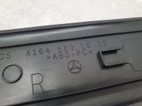 Накладка порога задняя правая на Mercedes-Benz GL-Class X164 — фото 2
