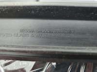 Стекло двери передней правой форточка на Hyundai Santa Fe TM — фото 2