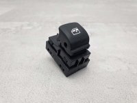 Кнопка стеклоподъемника на BMW X5 G05 — фото 4