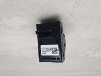 Кнопка стеклоподъемника Bmw X5 G05 B57D30B 2022 — фото 1