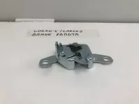 Замок капота на Lada Largus — фото 5