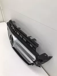 Решетка радиатора на Mercedes-Benz E-Class W213 — фото 3