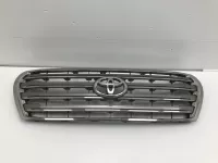 Решетка радиатора на Toyota Land Cruiser — фото 10