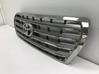 Решетка радиатора на Toyota Land Cruiser — фото 4