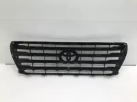 Решетка радиатора на Toyota Land Cruiser — фото 7