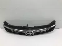 Решетка радиатора на Toyota Camry XV50 — фото 3