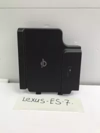 Блок беспроводной зарядки Lexus ES200 XZ10 2018-2021 861C033051 — фото 1