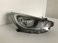 Фара правая на Hyundai Solaris — фото 10