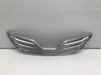 Решетка радиатора на Toyota Camry XV40 — фото 1